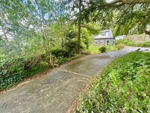 Photo 5- click for photo gallery